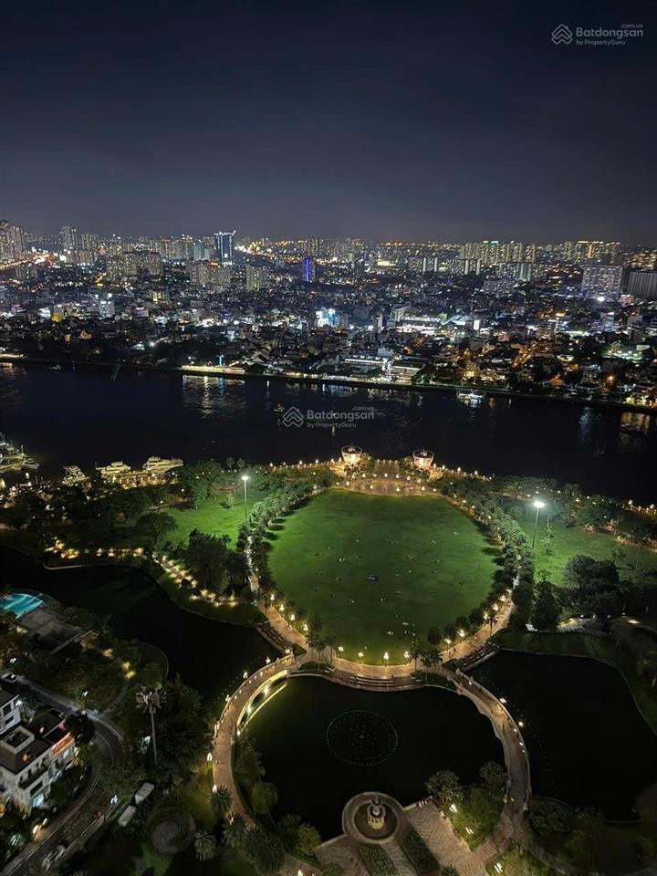Tuyệt tác trên không bán sky villa landmark 81 5pn 300m