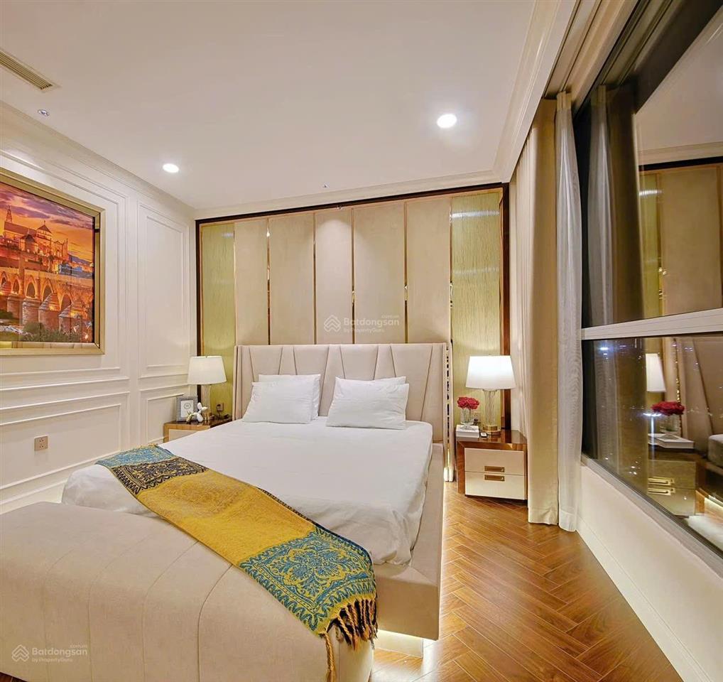 Tuyệt tác trên không bán sky villa landmark 81 5pn 300m