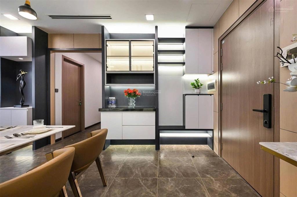 Danh sách 12 căn hộ 3 phòng ngủ vinhomes central park đang rao bán giá tốt, nội thất đẹp, view sông