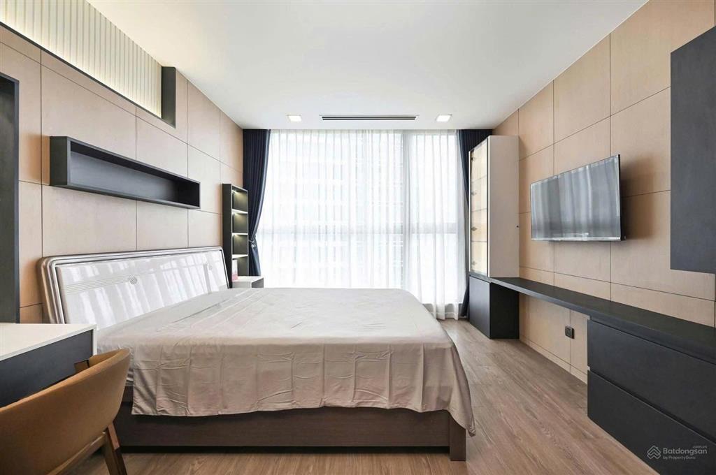 Danh sách 12 căn hộ 3 phòng ngủ vinhomes central park đang rao bán giá tốt, nội thất đẹp, view sông