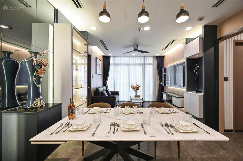 Danh sách 12 căn hộ 3 phòng ngủ vinhomes central park đang rao bán giá tốt, nội thất đẹp, view sông