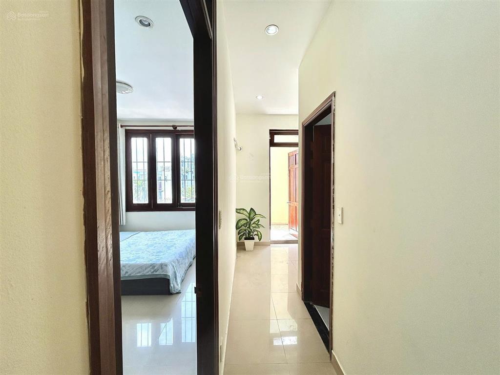 Chính chủ cho thuê nhà trọ  chdv 30m2, giá siêu hời từ 4,8 triệu tại phường phú mỹ, quận 7