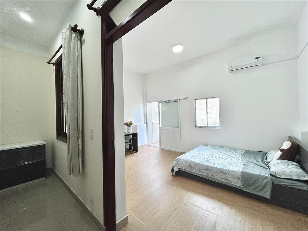 Chính chủ cho thuê nhà trọ  chdv 30m2, giá siêu hời từ 4,8 triệu tại phường phú mỹ, quận 7