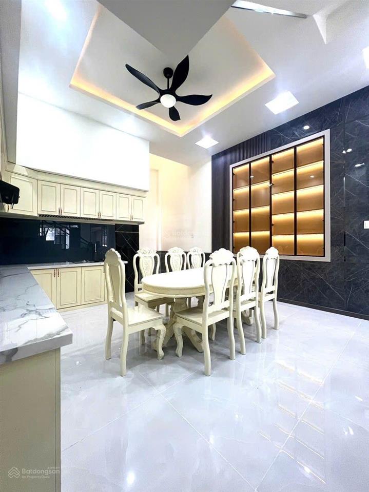 Bán nhà 1 trệt 1 lầu phường phú tân thành phố thủ dầu một cũ. nay là phường phú tân tphcm