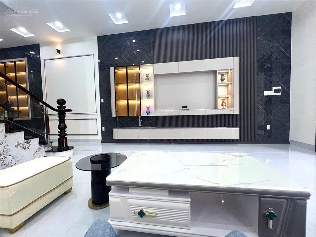 Bán nhà 1 trệt 1 lầu phường phú tân thành phố thủ dầu một cũ. nay là phường phú tân tphcm
