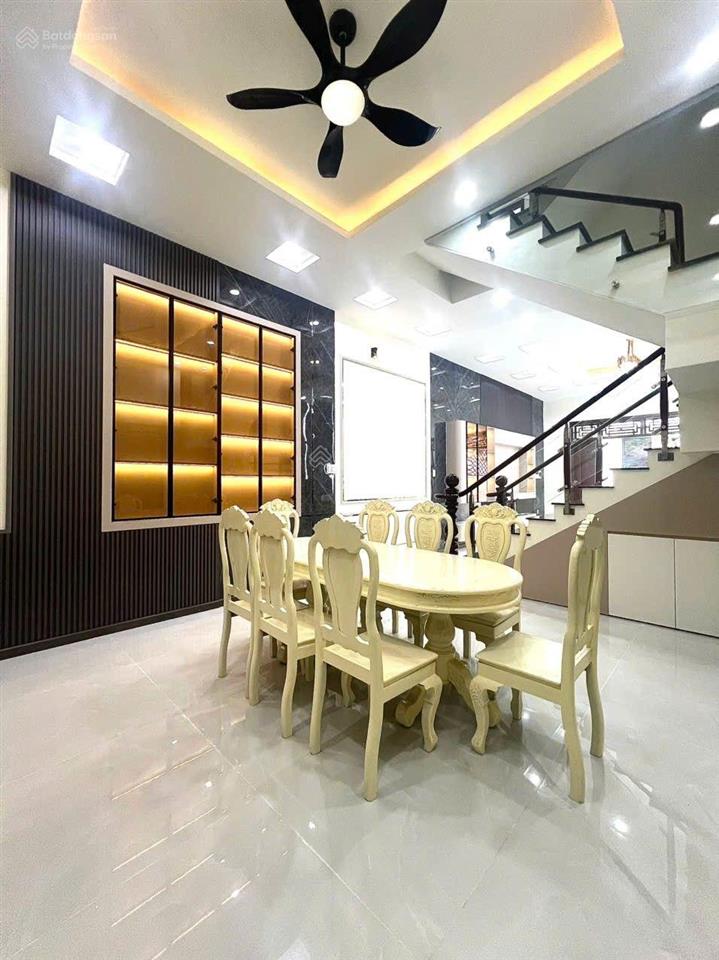 Bán nhà 1 trệt 1 lầu phường phú tân thành phố thủ dầu một cũ. nay là phường phú tân tphcm