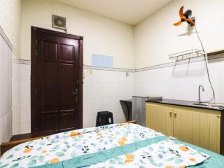 Cho thuê phòng ở mt đường số 10, kdc trung sơn, bc, đ/d sài gòn mia, 20m2, 3tr. linh 0902 505 ***