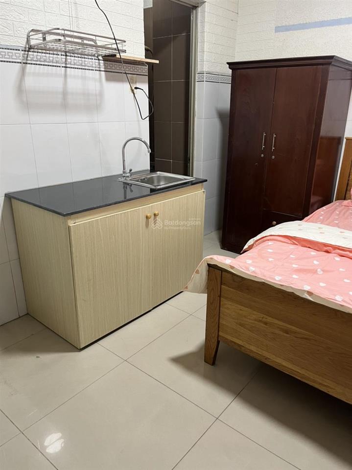 Cho thuê phòng ở mt đường số 10, kdc trung sơn, bc, đ/d sài gòn mia, 3tr/th. linh 0902 505 ***