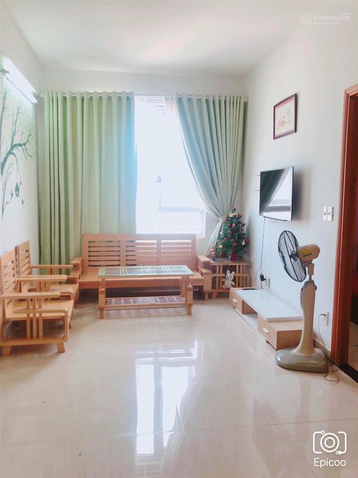 Cho thuê nhà hẻm đường cao thắng, p.5, q.3 (cũ), giá 12tr/th. linh 0902 505 ***