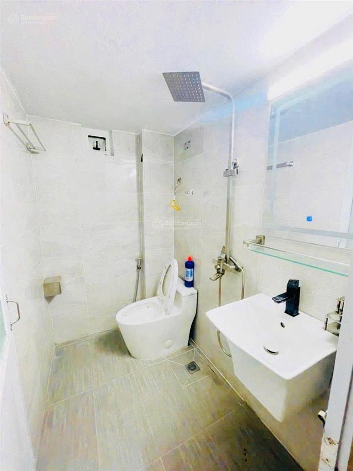 Cho thuê nhà riêng 130m2, 15 triệu vnd, ngõ 15 phương mai, phường bạch mai, hà nội