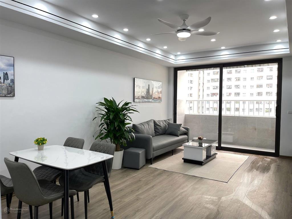 Bán căn hộ 3pn, 2wc, 76m2 tại hh4 linh đàm, giá siêu hời 3,2 tỷ