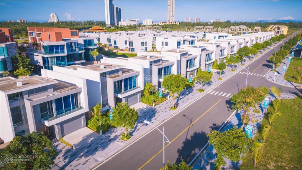 Bán đất 2 mặt tiền sát fpt 32 triệu/m2, 4,768 tỷ, 149.1m2, view đẹp, pháp lý đầy đủ