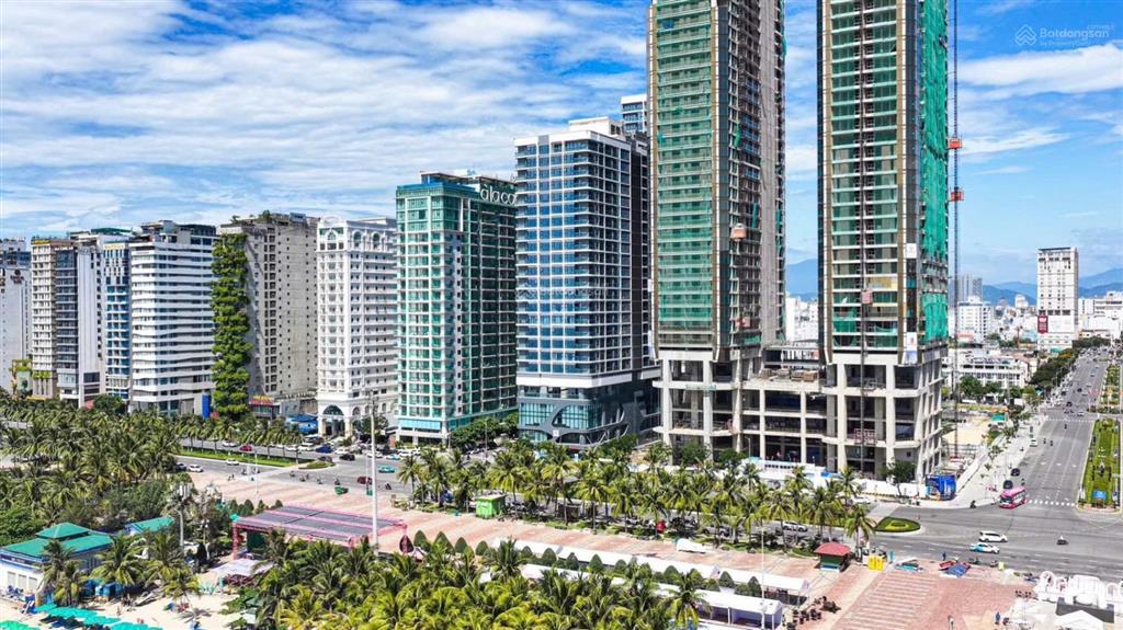 Shophouse khối đế mặt tiền đường biển phạm văn đồng ngay công viên biển đông sầm uất khách