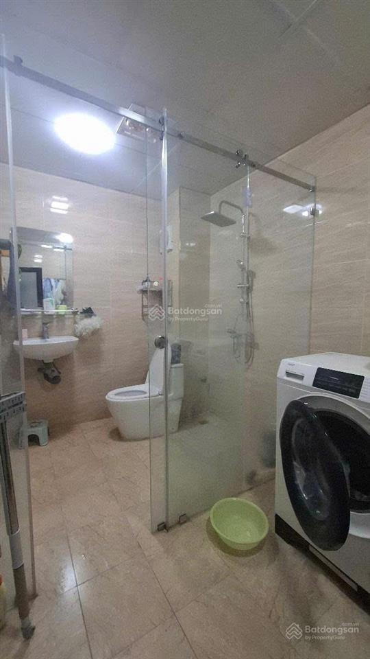 Bán nhà dãy 2 ngõ 98 thái hà dt 32m², 4 tầng, mt 4m, hướng tb, sđcc, giá 14,1 tỷ.