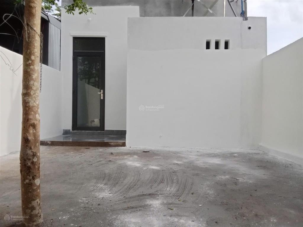 Chính chủ cắt lỗ căn nhà 2pn xã hưng lộc mới xây, cách ql 1a 750m đầy đủ tiện ích. giá 1,5 tỷ tl