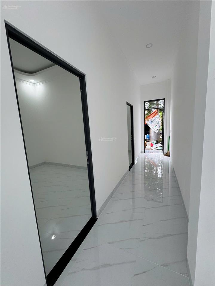 Chính chủ cắt lỗ căn nhà 2pn xã hưng lộc mới xây, cách ql 1a 750m đầy đủ tiện ích. giá 1,4 tỷ tl