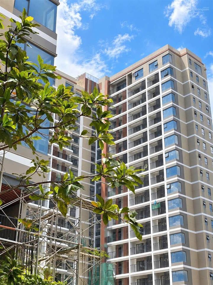 Bán gđ1 elysian gamuda land, căn 2pn dt lớn 80m2 balcony lanai, giá 4.650 tỷ bao thuế phí. pttt 50%