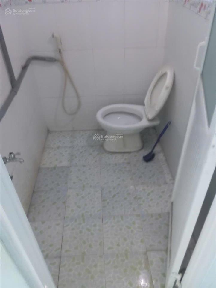 Phòng trọ 76/22/5 tôn thất thuyết, p. xóm chiếu (p16, q4 cũ)  lầu  18m2