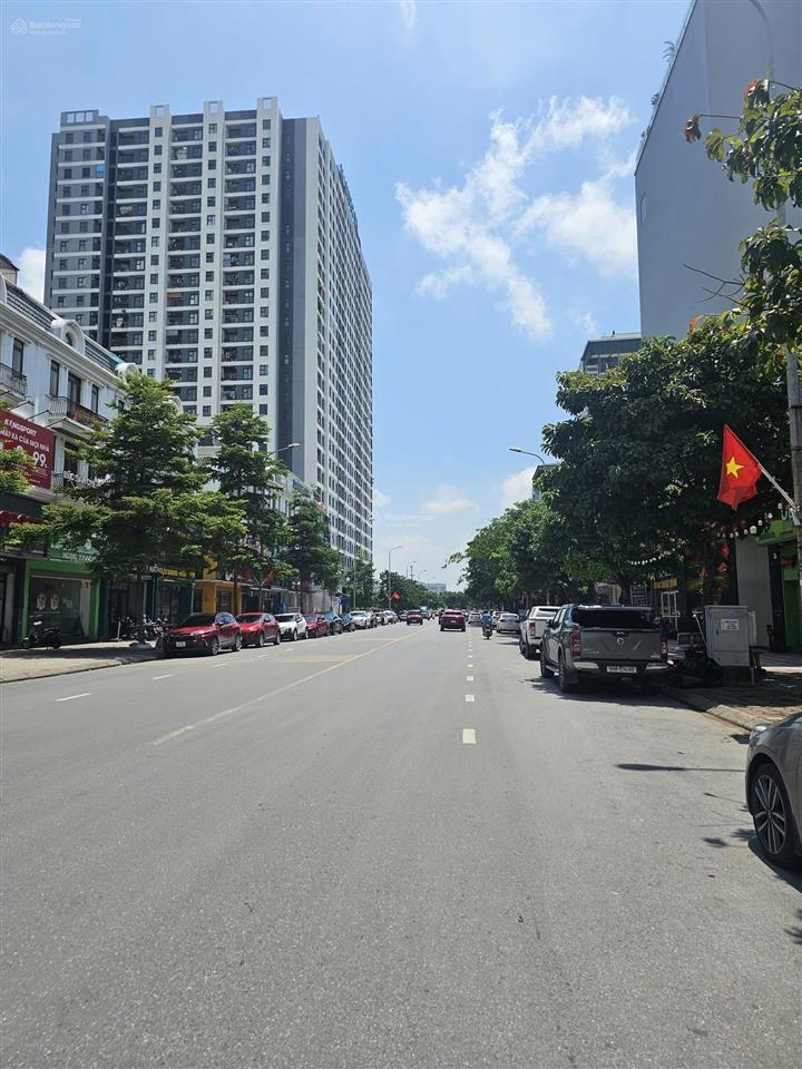 Chuyển nhượng mảnh đất siêu đẹp, hiếm, mặt tiền rộng 12.8 mét tại cửu việt, trâu quỳ