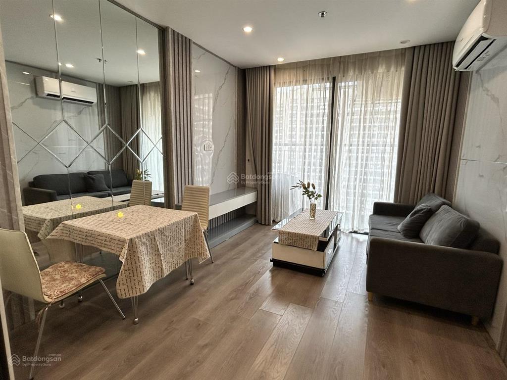 Mình là chủ nhà bán gấp căn 1pn+ vinhomes smart city s202full nội thất đẹp tầng cao giá cực tốt.