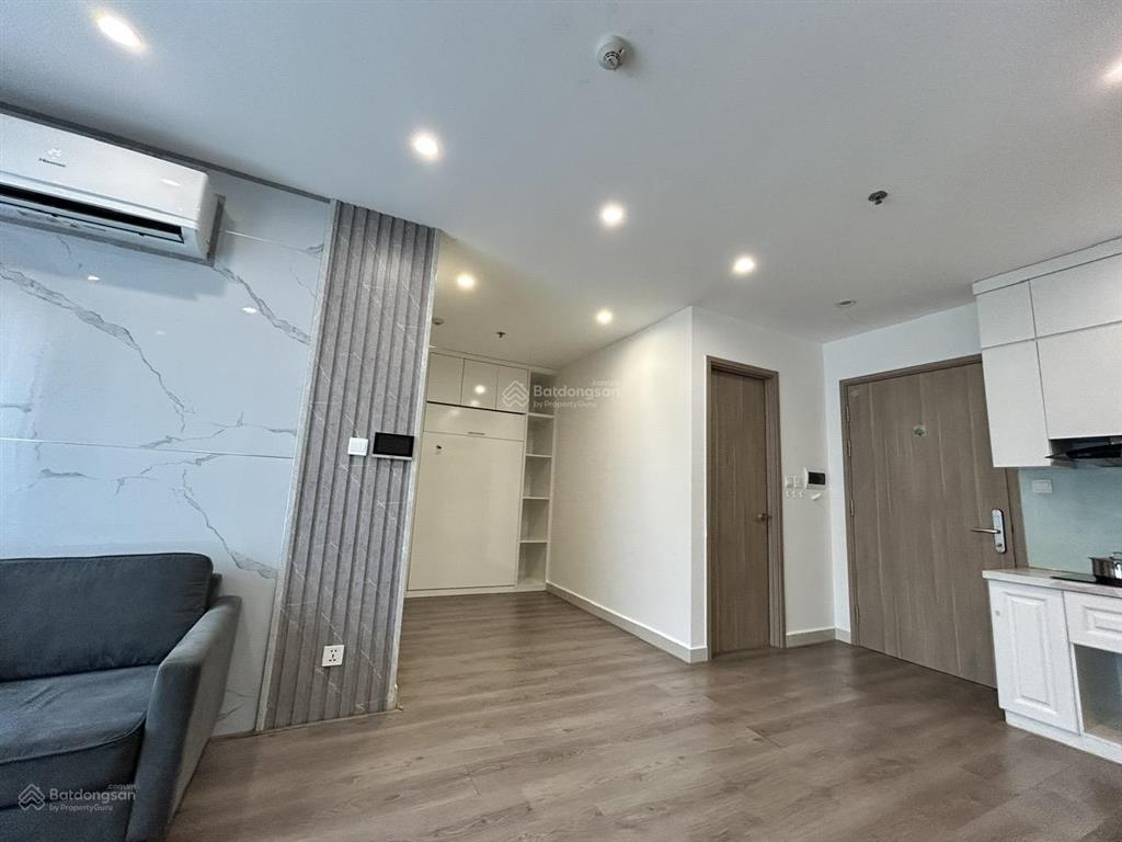 Mình là chủ nhà bán gấp căn 1pn+ vinhomes smart city s202full nội thất đẹp tầng cao giá cực tốt.