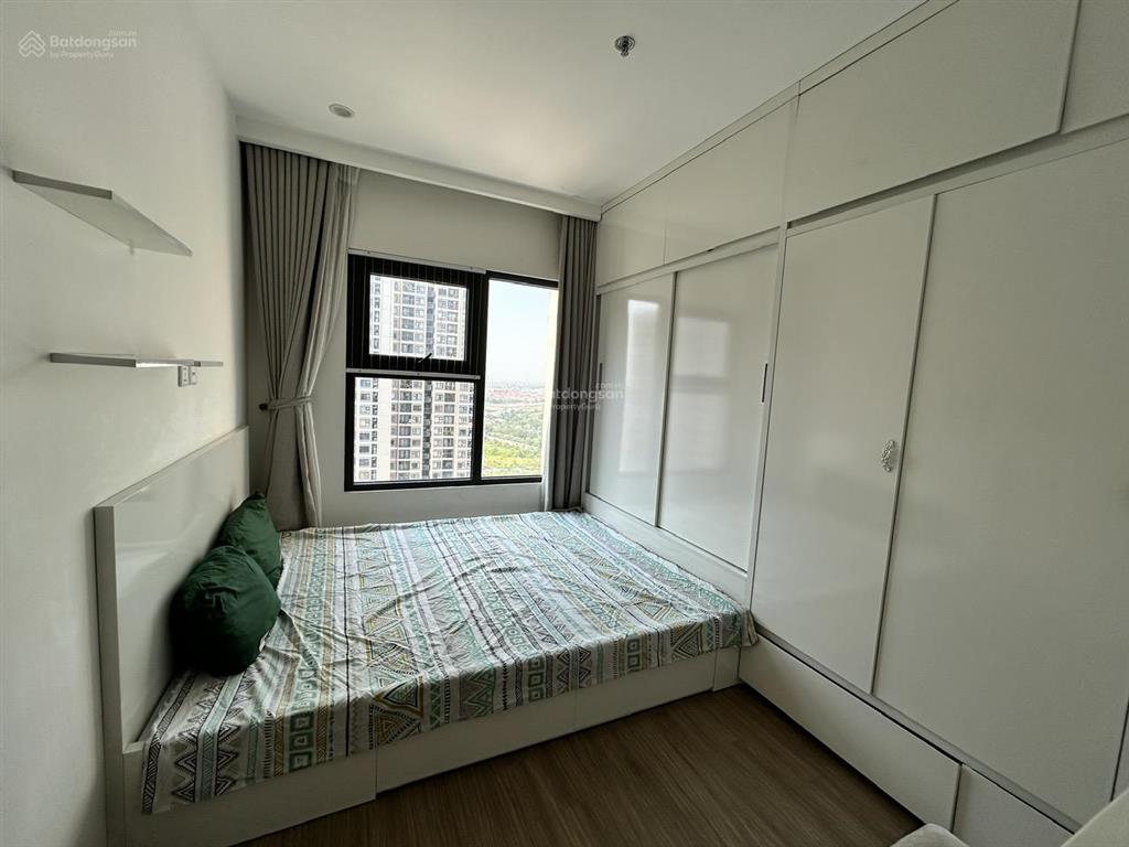 Mình là chủ nhà bán gấp căn 1pn+ vinhomes smart city s202full nội thất đẹp tầng cao giá cực tốt.