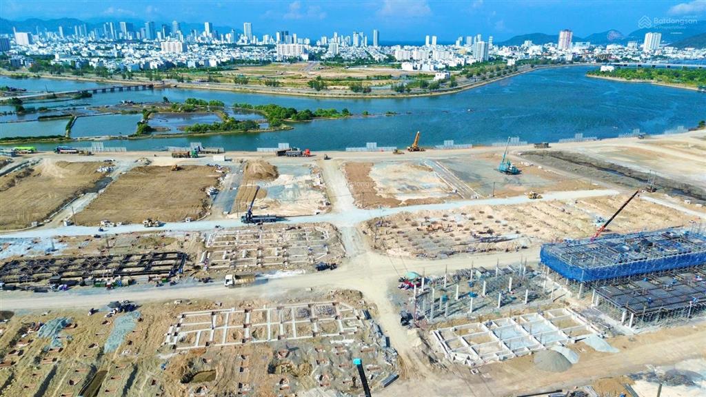 Biệt thự tứ lập 150m2 tại dự án charmora city  sun group nha trang