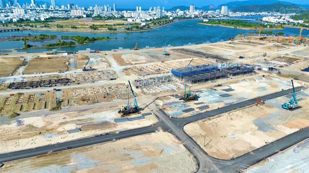 Biệt thự đơn lập 180m2 vị trí đẹp dự án charmora cuty  sun group nha trang