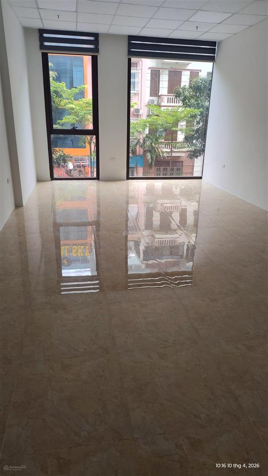 Cho thuê văn phòng tại 28 trần hữu dực, 25 triệu, 150m2, cơ bản, 3wc, uy tín, giá ưu đãi