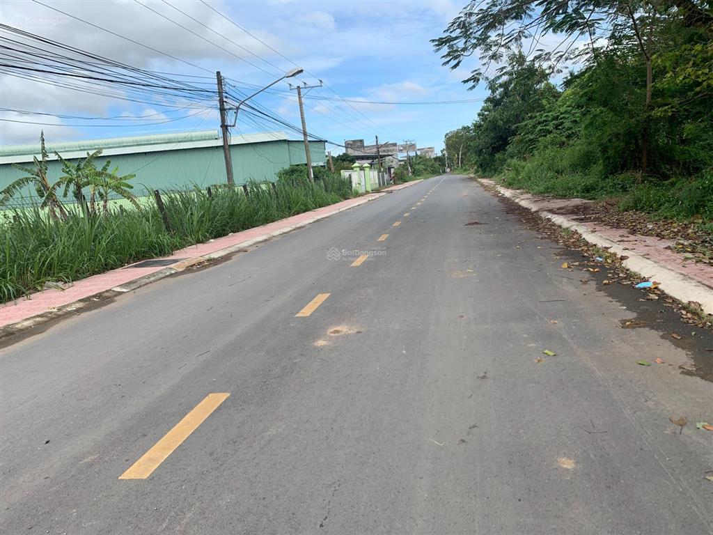 Chính chủ bán đất đường lăng hoàng gia, phường sơn qui, đồng tháp (tp. gò công cũ)