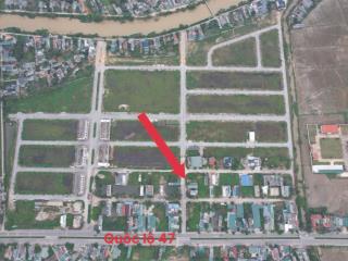 Bán nhanh lô đất đầu ve mb83 quảng phú, xây dựng tự do