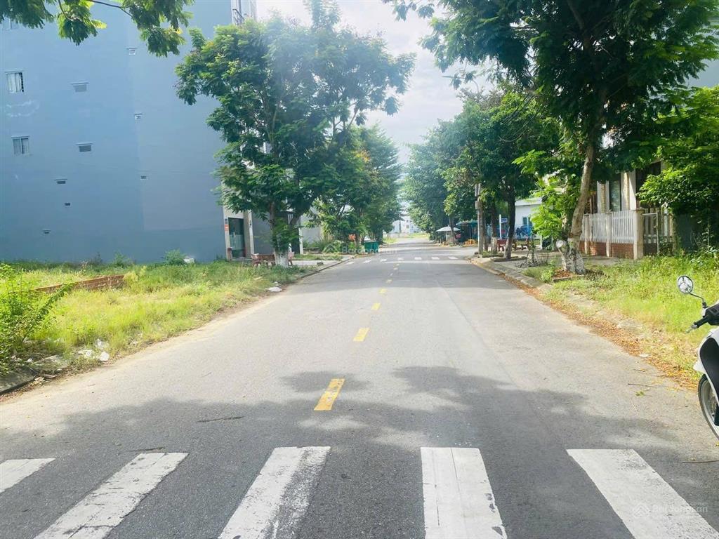 Bán lô đất đường 7m5 nguyễn đình trân, khu biển sơn thủy, khuê mỹ, ngũ hành sơn.
 diện tích 90m²