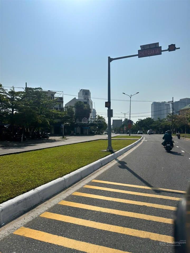 Bán đất biển giá đầu tư đường phó đức chính ngay vương thừa vũ, sơn trà, đà nẵng