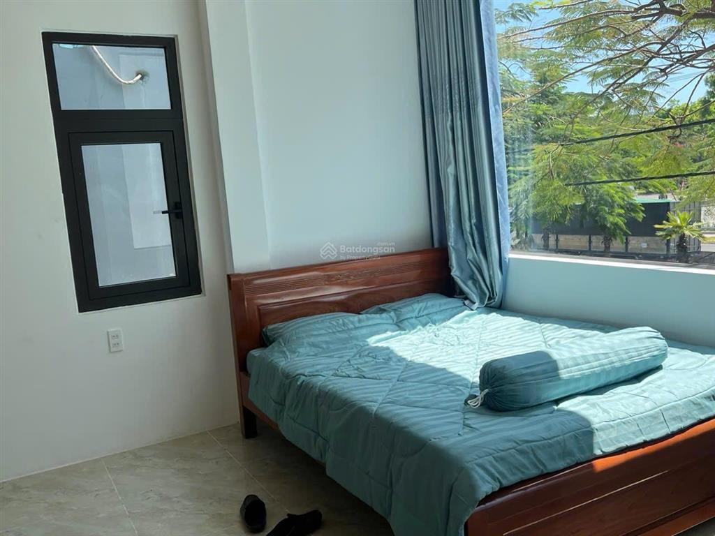 Bán nhà 2 mặt tiền ngũ hành sơn đối diện đại học kinh tế đà nẵng