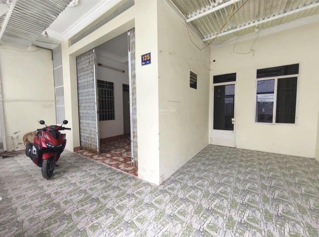 Nhà gần biển nha trang đường ô tô 8m ngang gần 8m giá chỉ hơn 4ty**