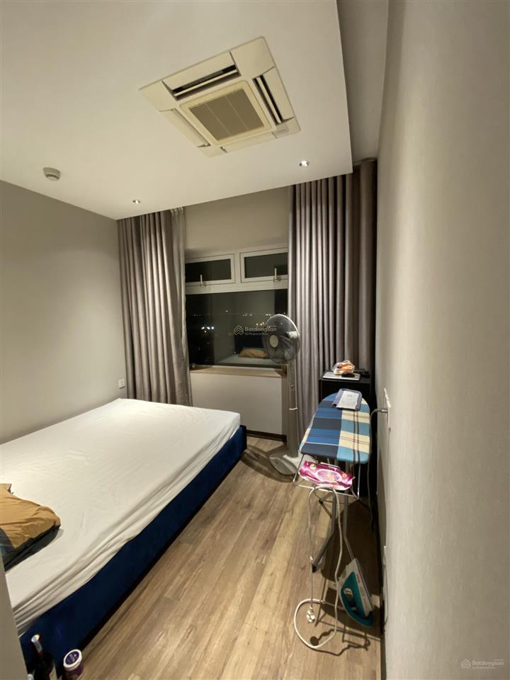 Độc quyền duy nhất 1 căn 2pn b1 hoà bình green city view trực diện sông hồng siêu vip giá tốt