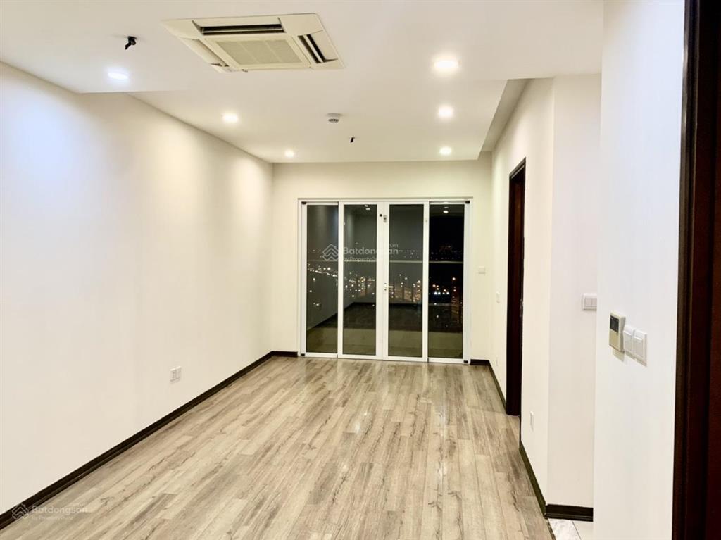Giá tốt! chính chủ cho thuê căn 2pn 70m2 hòa bình green city chỉ 11 triệu/tháng