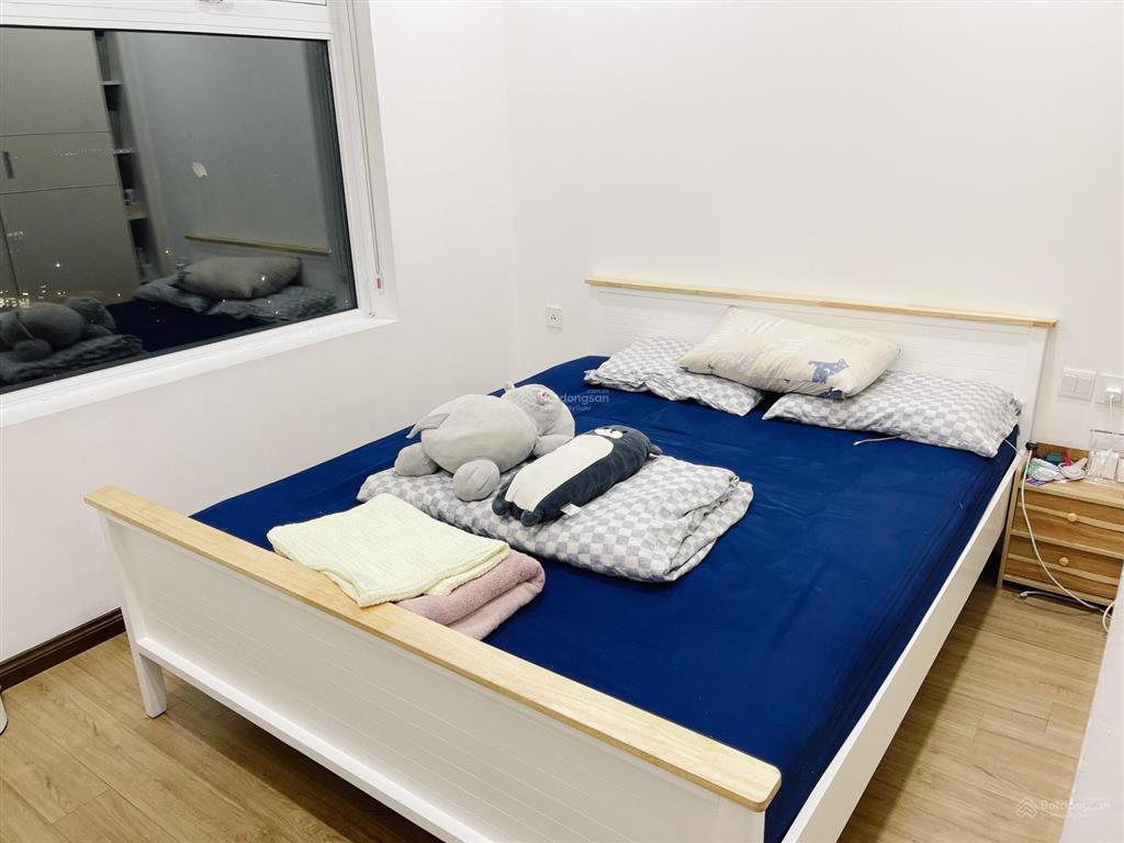 Hòa bình green city bán 2pn 70m2 2wc view sông, nội thất cao cấp, 4,2 tỷ