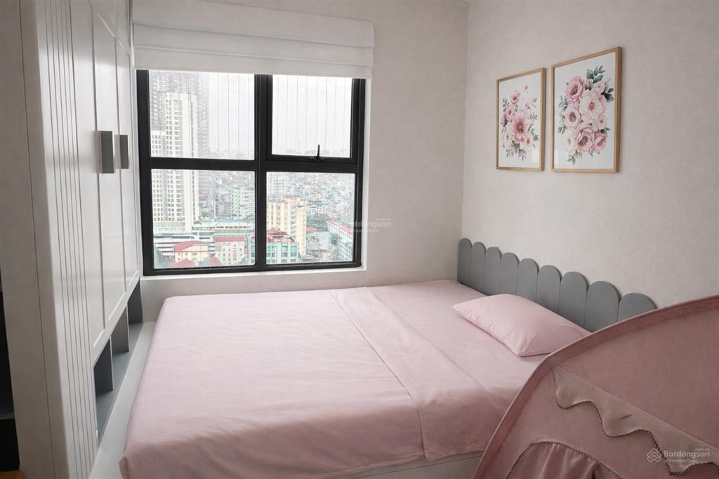 Chính chủ bán căn hộ 3 phòng ngủ tòa goldenwest  thanh xuân