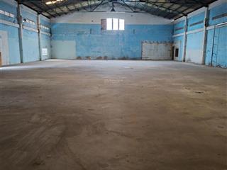 Cho thuê mặt bằng 7001500m2 quận 7