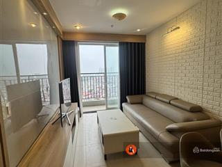 Bán căn hộ 2 phòng ngủ 69m2 ban công đông nam thoáng mát  shp plaza 12 lạch tray