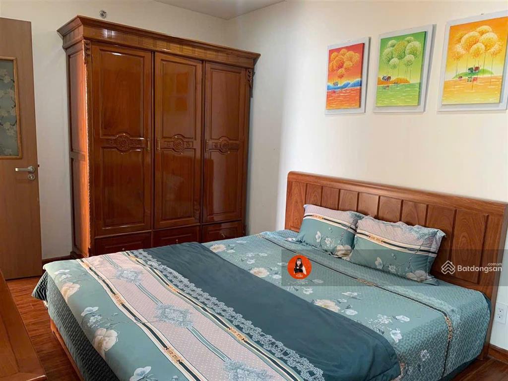 Bán căn hộ 2 phòng ngủ 69m2 view nhà hát lớn  shp plaza 12 lạch tray