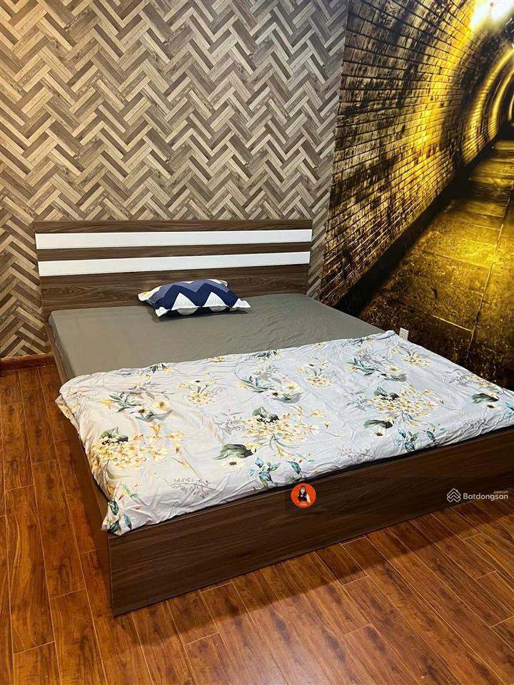 Bán căn hộ 3 phòng ngủ chung cư shp plaza 12 lạch tray