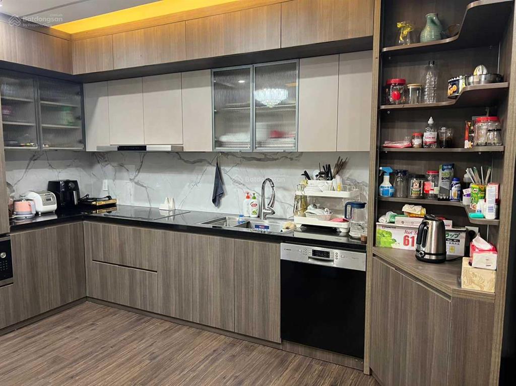 Bán căn hộ cao cấp shp plaza lạch tray 4 phòng ngủ