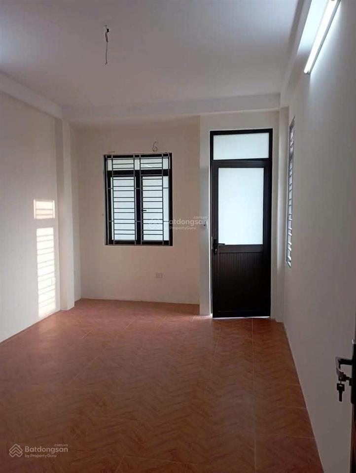 9.5 tỷ  tây thăng long  36.7m2*5t  ô tô đỗ cửa  cạnh bãi đỗ xe, ubnd, chợ, trường học, không qh