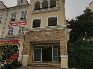 Cho thuê shophouse căn góc 300m full nội thất mặt đường đôi nam an khánh rộng 39m. 0902 866 ***