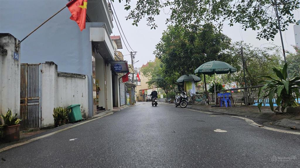 Chính chủ bán nhà 3 tầng full nội thất dân xây tâm huyết. tại yên lũng an khánh  0902 866 ***