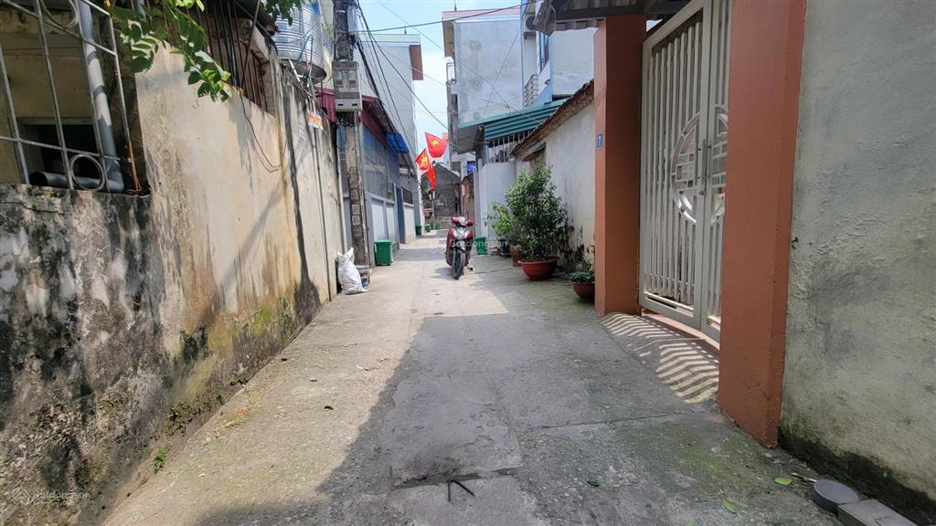 Bán lô đất 2 mặt ngõ tại an hạ  an khánh  giá 7x tr/m2 ngay học viện chính sách