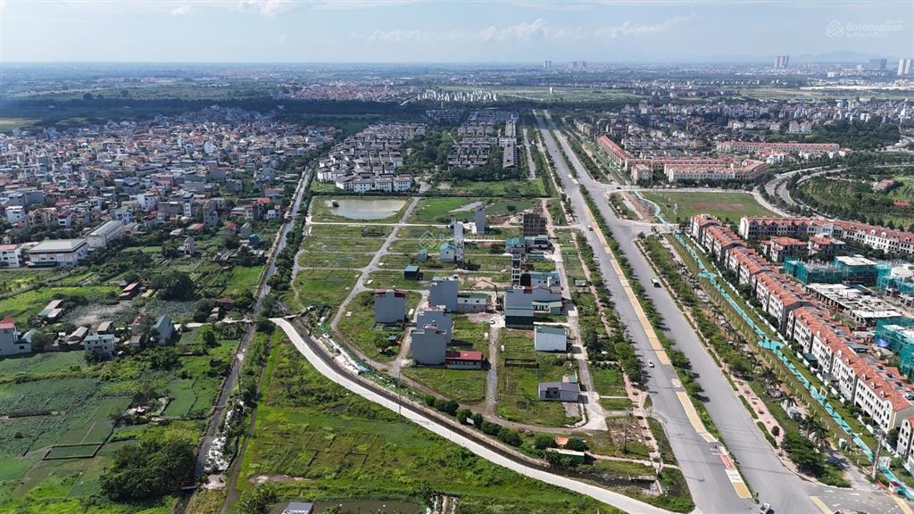 Bán 58m² đất dịch vụ an thượng  đối diện 18 tòa chung cư  học viện chính sách