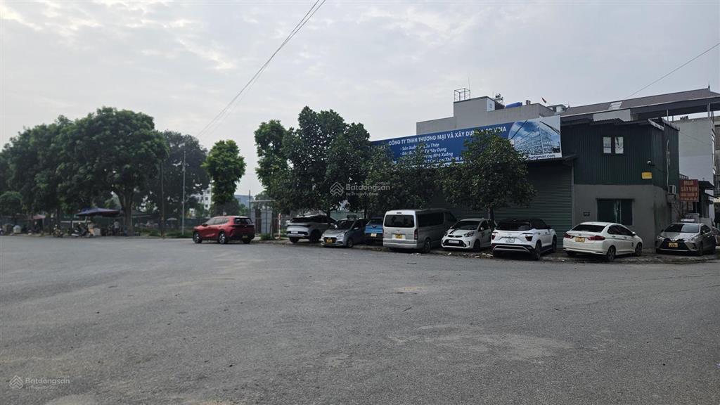 58m² đất dịch vụ ngay hồ điều hòa và công viên  ga metro  đại lộ thăng long